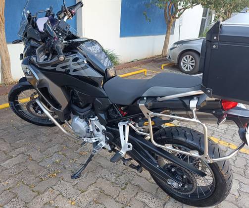 BMW F 850 GS ADVENTURE PREMIUM BMW F 850 GS ADVENTURE PREMIUM